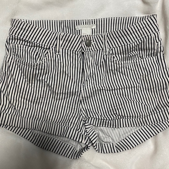 H&M striped shorts - Picture 1 of 4